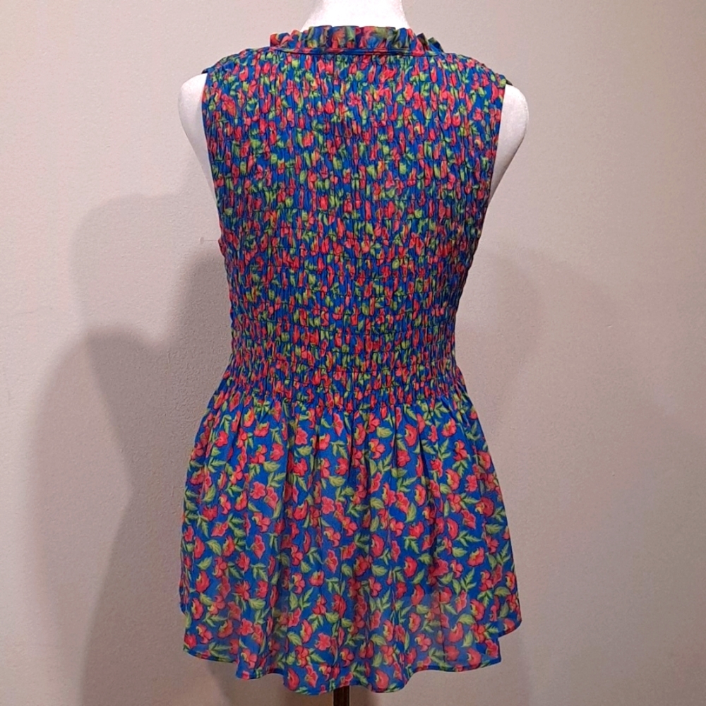ROSE+ OLIVE TOP - Picture 3 of 8